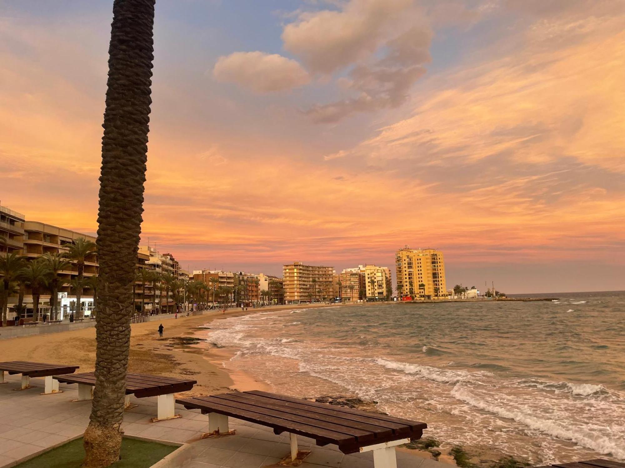 Flamenco Chill Apartment Torrevieja Exterior foto